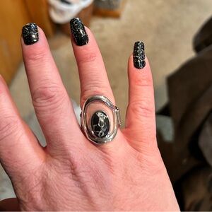 Faux buffalo chip stretch ring